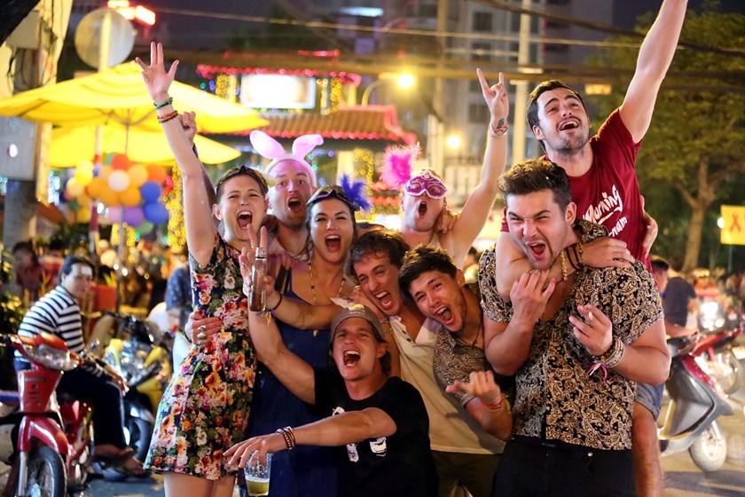 The Vibrant Nightlife of 베트남 카지노: Where Fun Never Sleeps